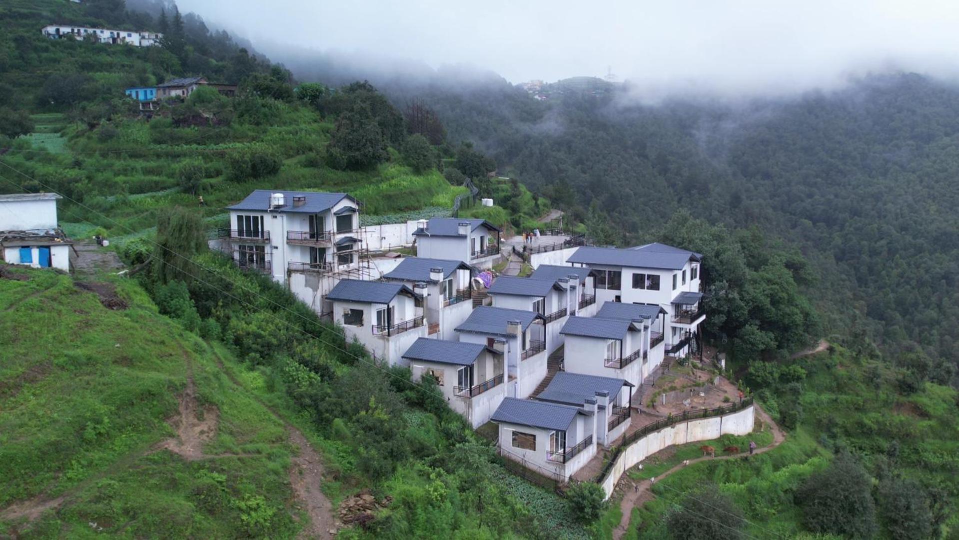 Rega Manivedya The Jungle Trail Resort Mukteshwar Exteriör bild